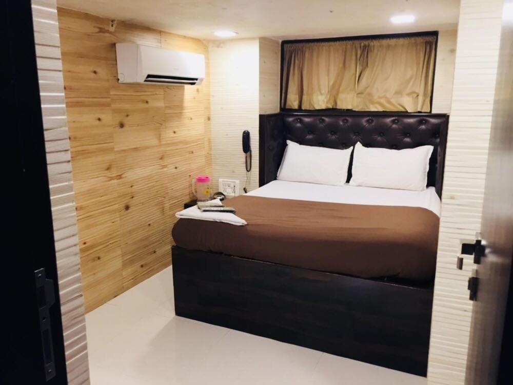 Hotel Qamar 뭄바이 외부 사진