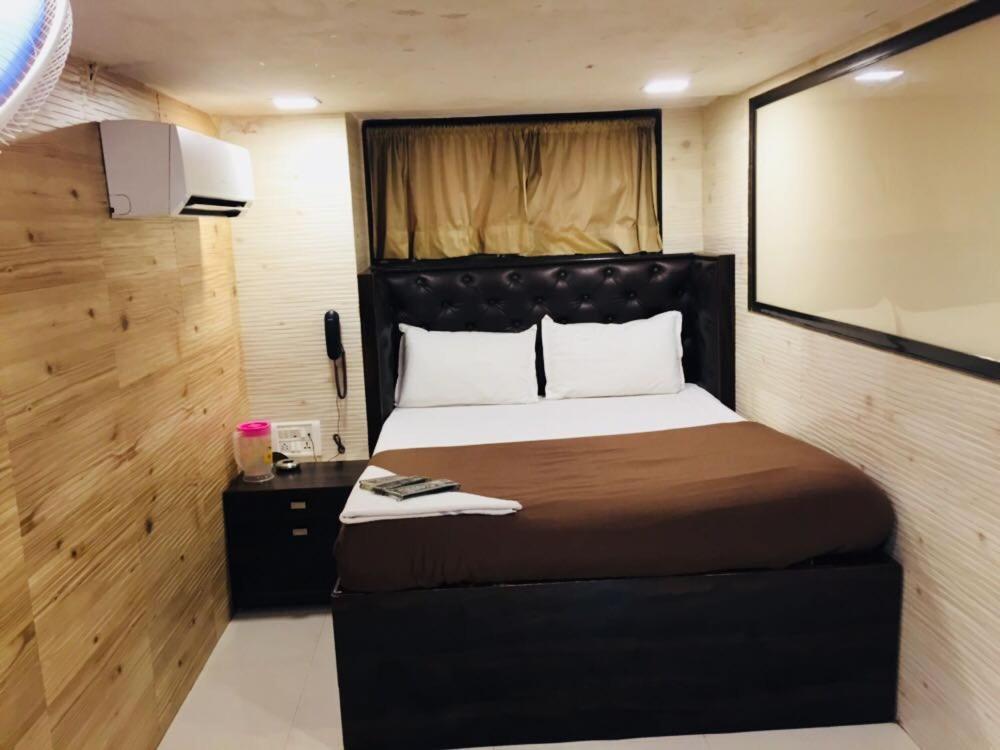 Hotel Qamar 뭄바이 외부 사진