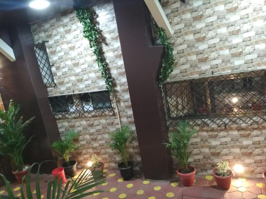 Hotel Qamar 뭄바이 외부 사진