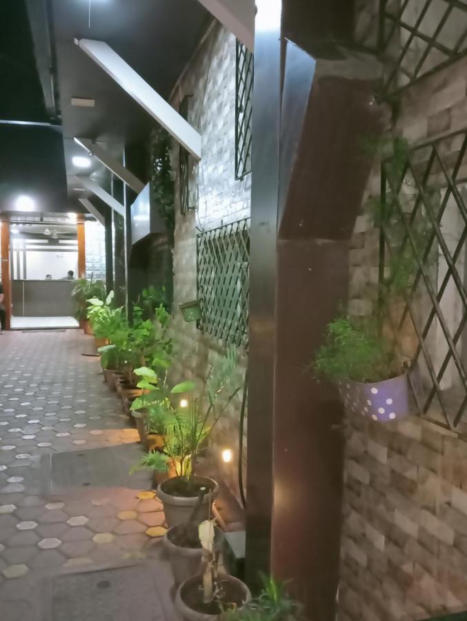Hotel Qamar 뭄바이 외부 사진