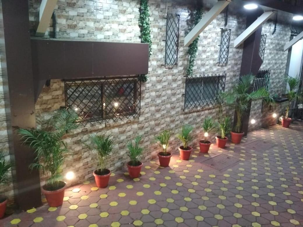 Hotel Qamar 뭄바이 외부 사진