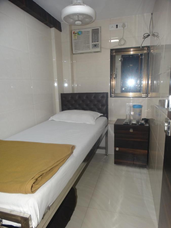 Hotel Qamar 뭄바이 외부 사진